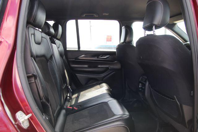 2023 Jeep Grand Cherokee Altitude 4x4