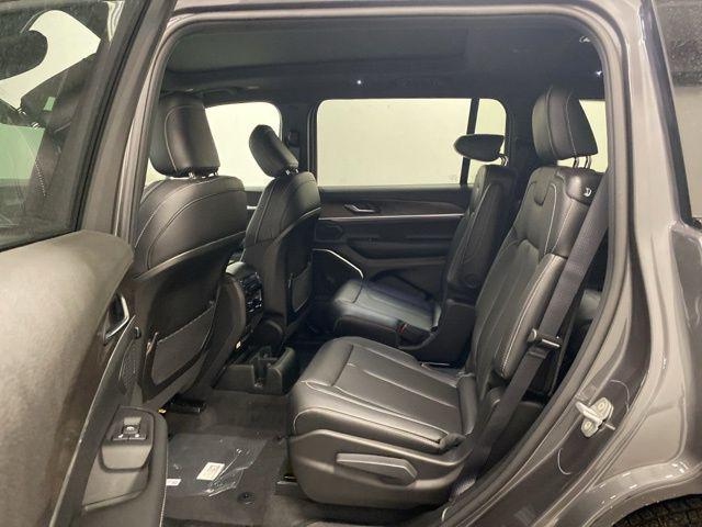 2026 Jeep Grand Cherokee L Limited 4x4