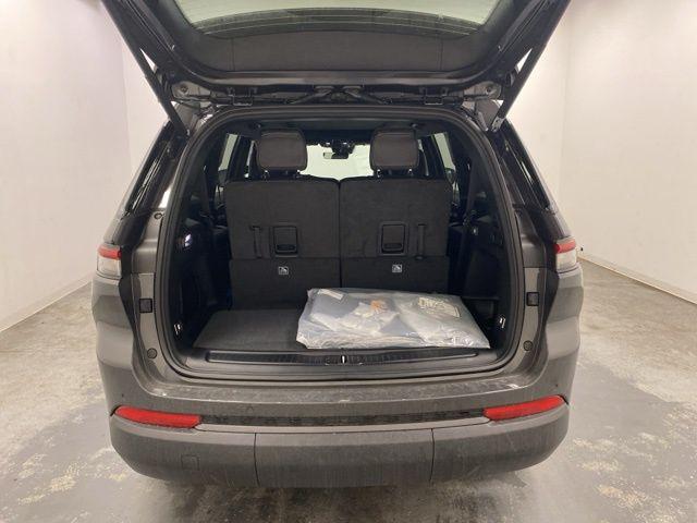 2026 Jeep Grand Cherokee L Limited 4x4