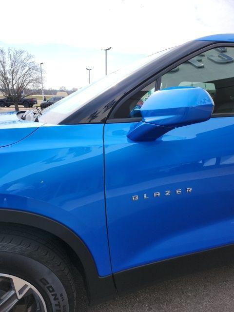 2025 Chevrolet Blazer AWD 2LT