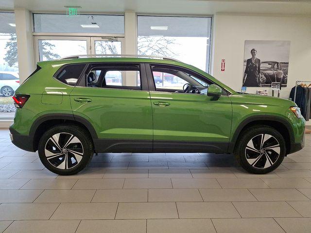 2026 Volkswagen Taos SE