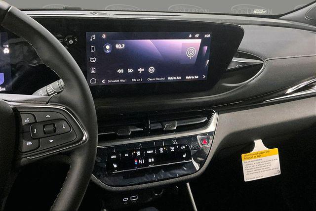 2026 Buick NV Avenir FWD