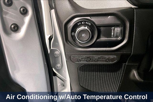 2024 Jeep Wrangler 4-Door Willys