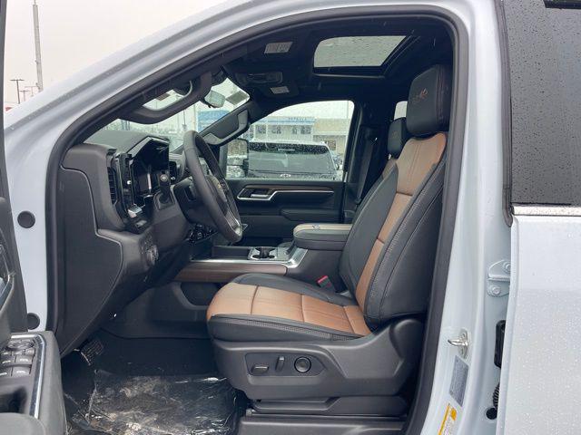 2026 Chevrolet Silverado 3500HD Crew Cab, Long Bed, High Country Dual Rear Wheel, RWD