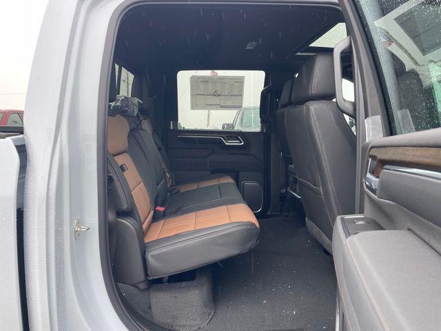 2026 Chevrolet Silverado 3500HD Crew Cab, Long Bed, High Country Dual Rear Wheel, RWD