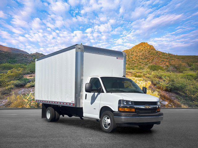 2025 Chevrolet Express Cutaway Work Van