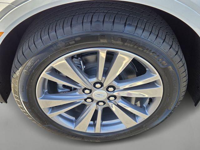 2026 Cadillac XT5 Premium Luxury FWD