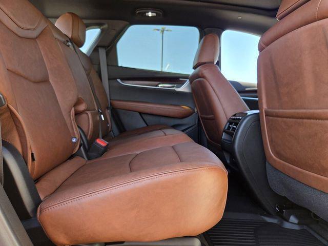 2026 Cadillac XT5 Premium Luxury FWD
