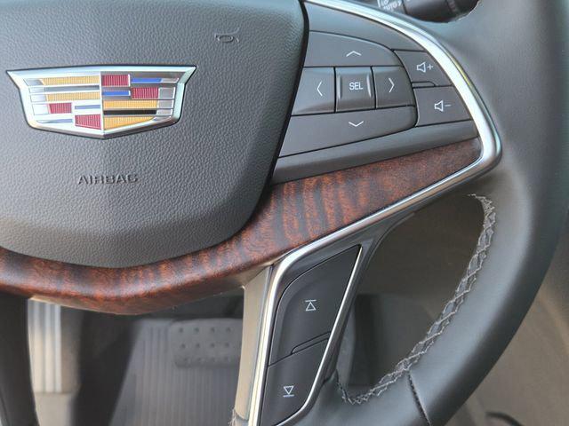 2026 Cadillac XT5 Premium Luxury FWD
