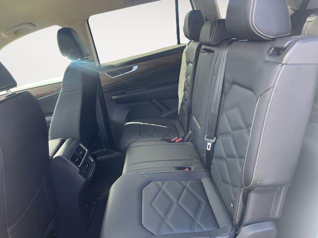 2026 Volkswagen Atlas SE