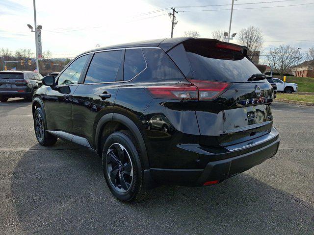 2024 Nissan Rogue SV FWD