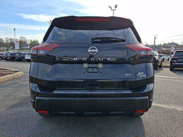 2024 Nissan Rogue SV FWD