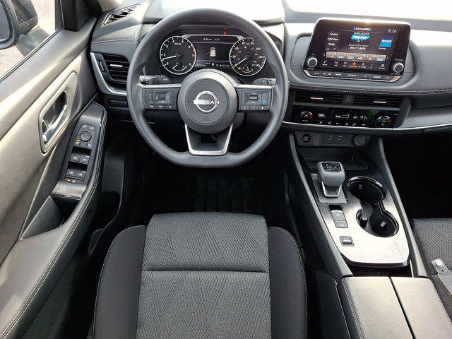 2024 Nissan Rogue SV FWD