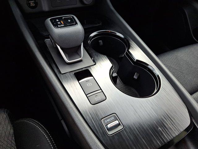 2024 Nissan Rogue SV FWD