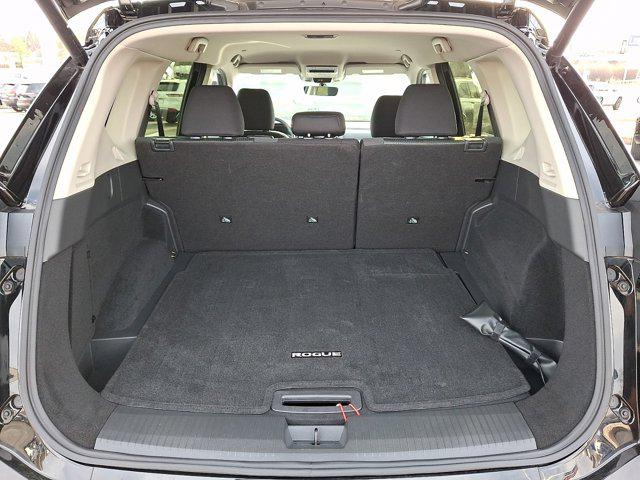2024 Nissan Rogue SV FWD