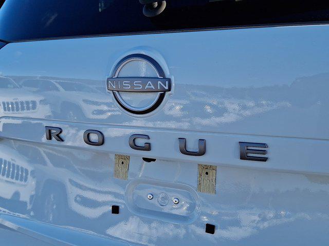 2025 Nissan Rogue S FWD