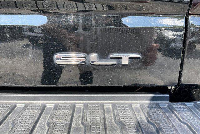 2022 GMC Sierra 1500 Limited 4WD Crew Cab Short Box SLT