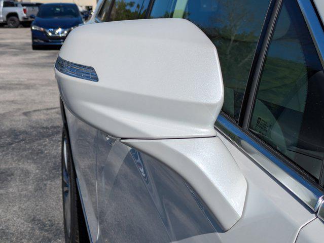 2026 Cadillac XT5 Premium Luxury FWD
