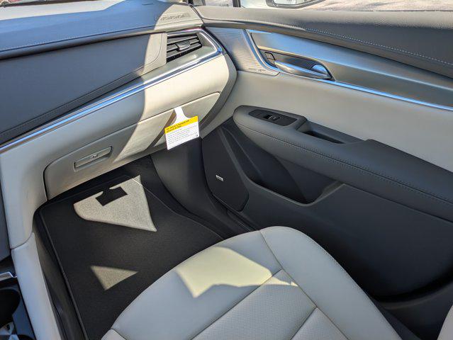 2026 Cadillac XT5 Premium Luxury FWD