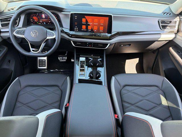 2026 Volkswagen Atlas Peak Edition