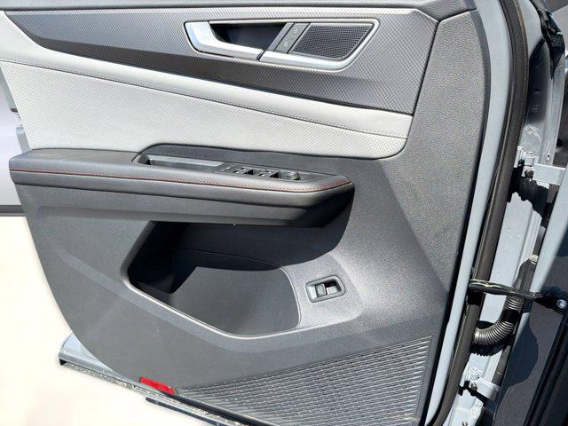 2026 Volkswagen Atlas Peak Edition