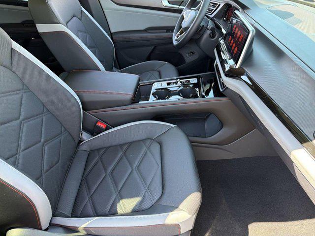2026 Volkswagen Atlas Peak Edition