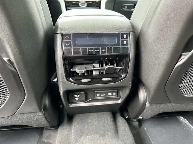 2026 Jeep Grand Cherokee L Altitude 4x4