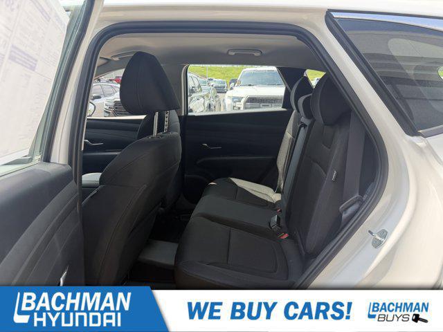 2026 Hyundai Tucson Hybrid Blue SE