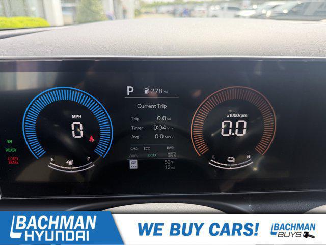 2026 Hyundai Tucson Hybrid Blue SE