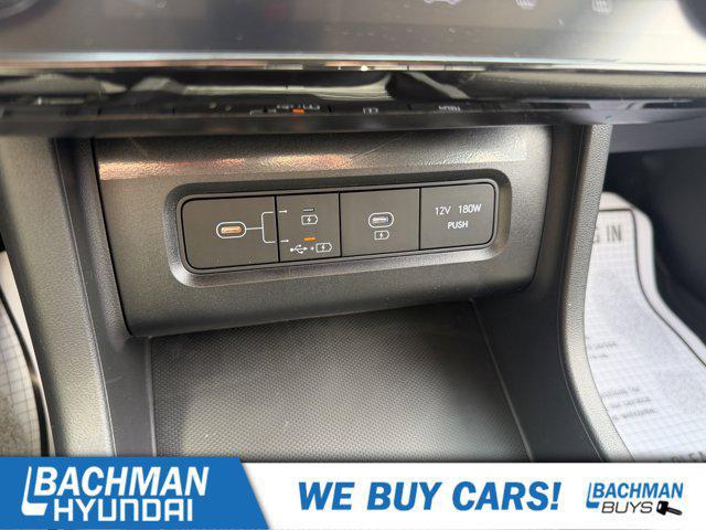 2026 Hyundai Tucson Hybrid Blue SE