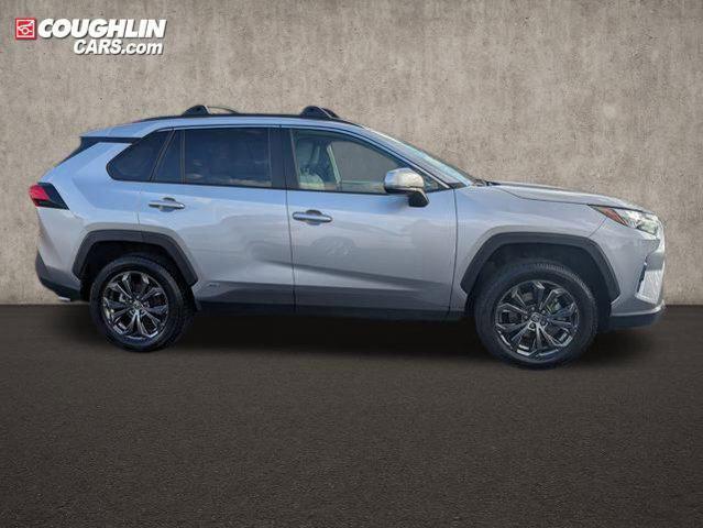 2023 Toyota RAV4 Hybrid XLE Premium