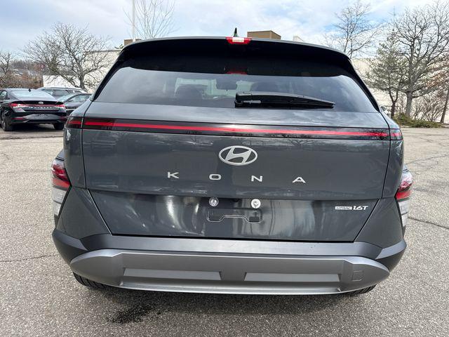 2026 Hyundai Kona SEL Premium