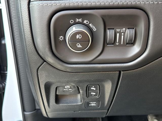 2026 Ram 1500 Limited Crew Cab 4x4 57 Box
