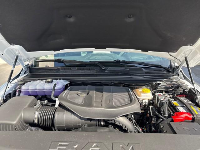2026 Ram 1500 Limited Crew Cab 4x4 57 Box