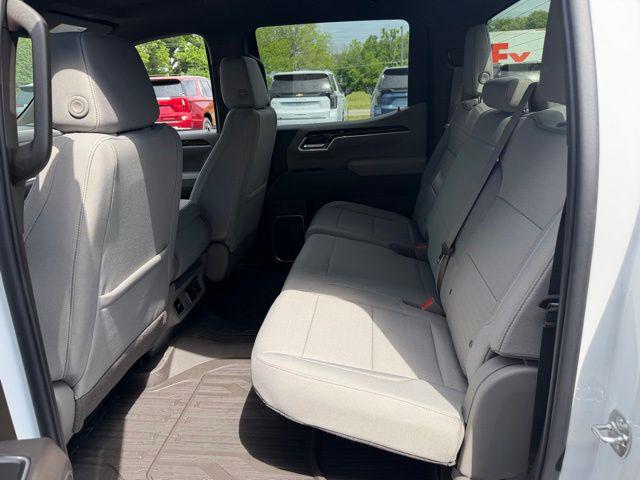 2026 GMC Sierra 1500 Crew Cab, Short Bed, SLE, 4WD