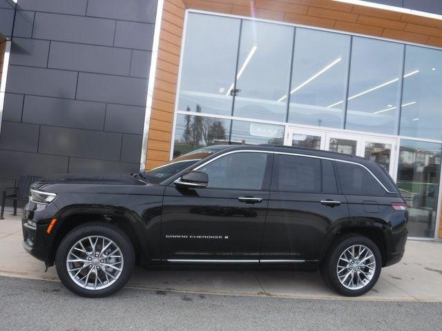 2025 Jeep Grand Cherokee Summit 4x4