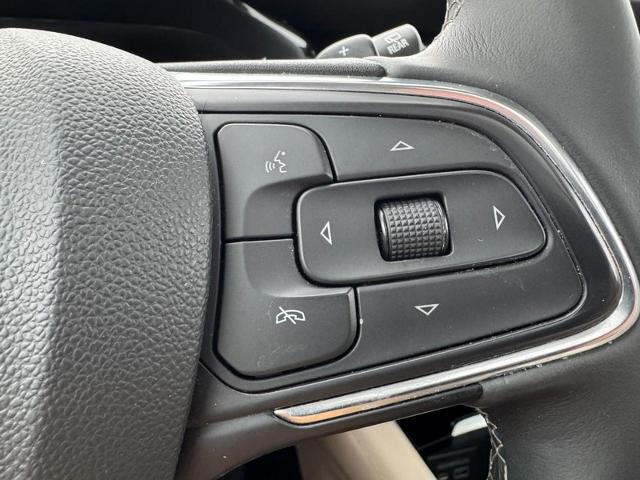 2022 Buick Envision AWD Essence