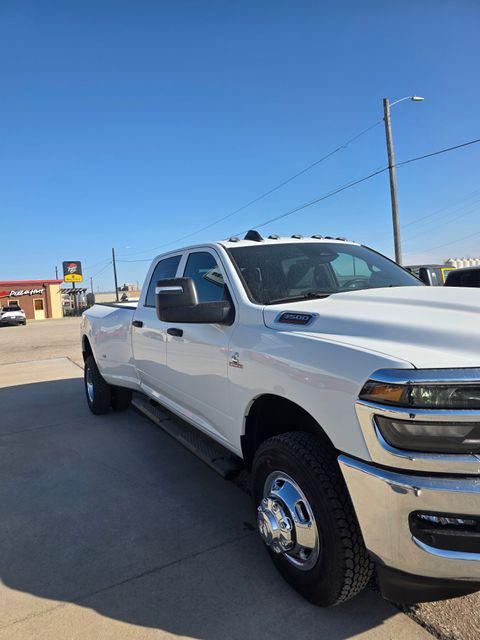 2026 Ram 3500 Tradesman Crew Cab 4x4 8' Box