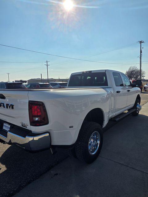 2026 Ram 3500 Tradesman Crew Cab 4x4 8' Box