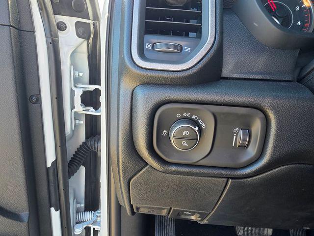 2026 Ram 3500 Tradesman Crew Cab 4x4 8' Box