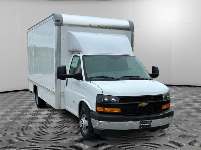 2026 Chevrolet Express Cutaway Work Van