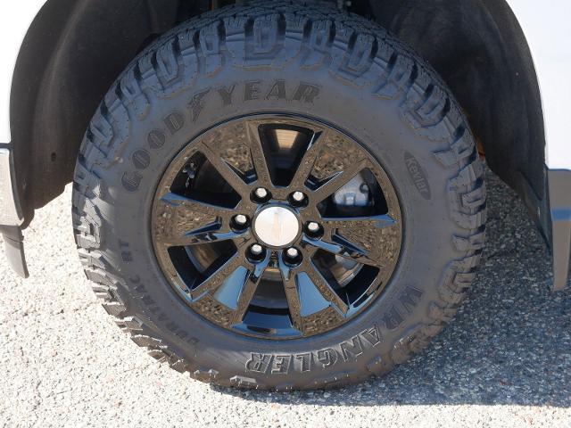 2023 Chevrolet Silverado 1500 4WD Double Cab Standard Bed LT