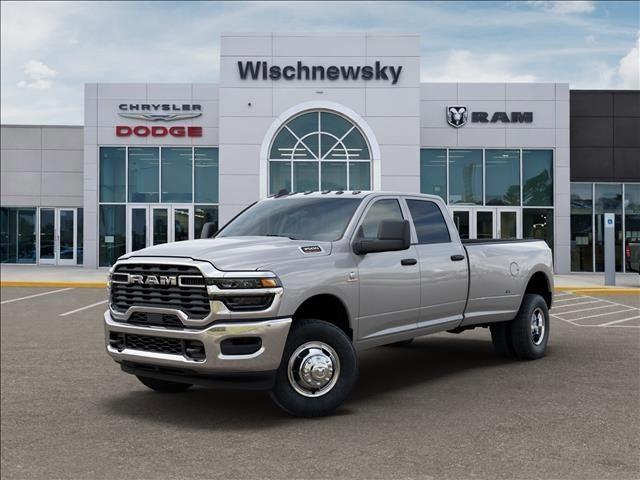 2026 RAM Ram 3500 RAM 3500 TRADESMAN CREW CAB 4X4 8 BOX
