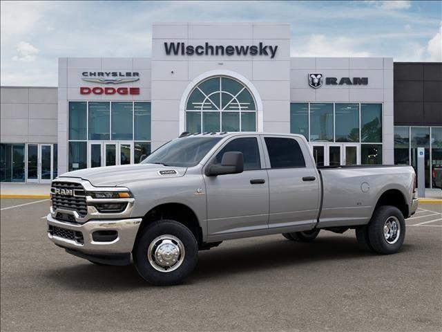 2026 RAM Ram 3500 RAM 3500 TRADESMAN CREW CAB 4X4 8 BOX