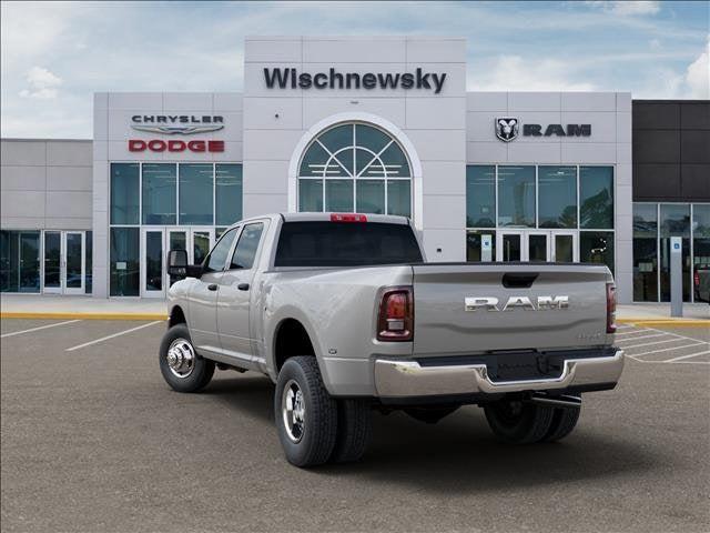2026 RAM Ram 3500 RAM 3500 TRADESMAN CREW CAB 4X4 8 BOX