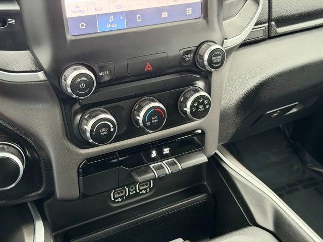 2022 Ram 1500 Big Horn Crew Cab 4x4 5'7" Box