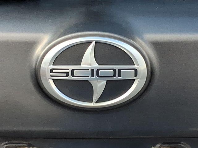 2009 Scion xD Base