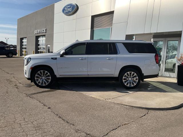 2023 GMC Yukon XL 4WD Denali