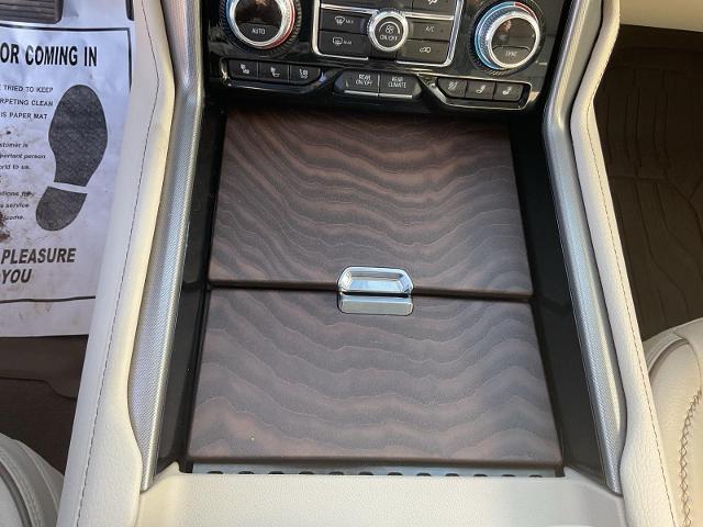 2023 GMC Yukon XL 4WD Denali