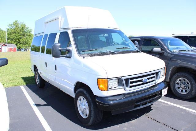 2007 Ford E-250 Unknown